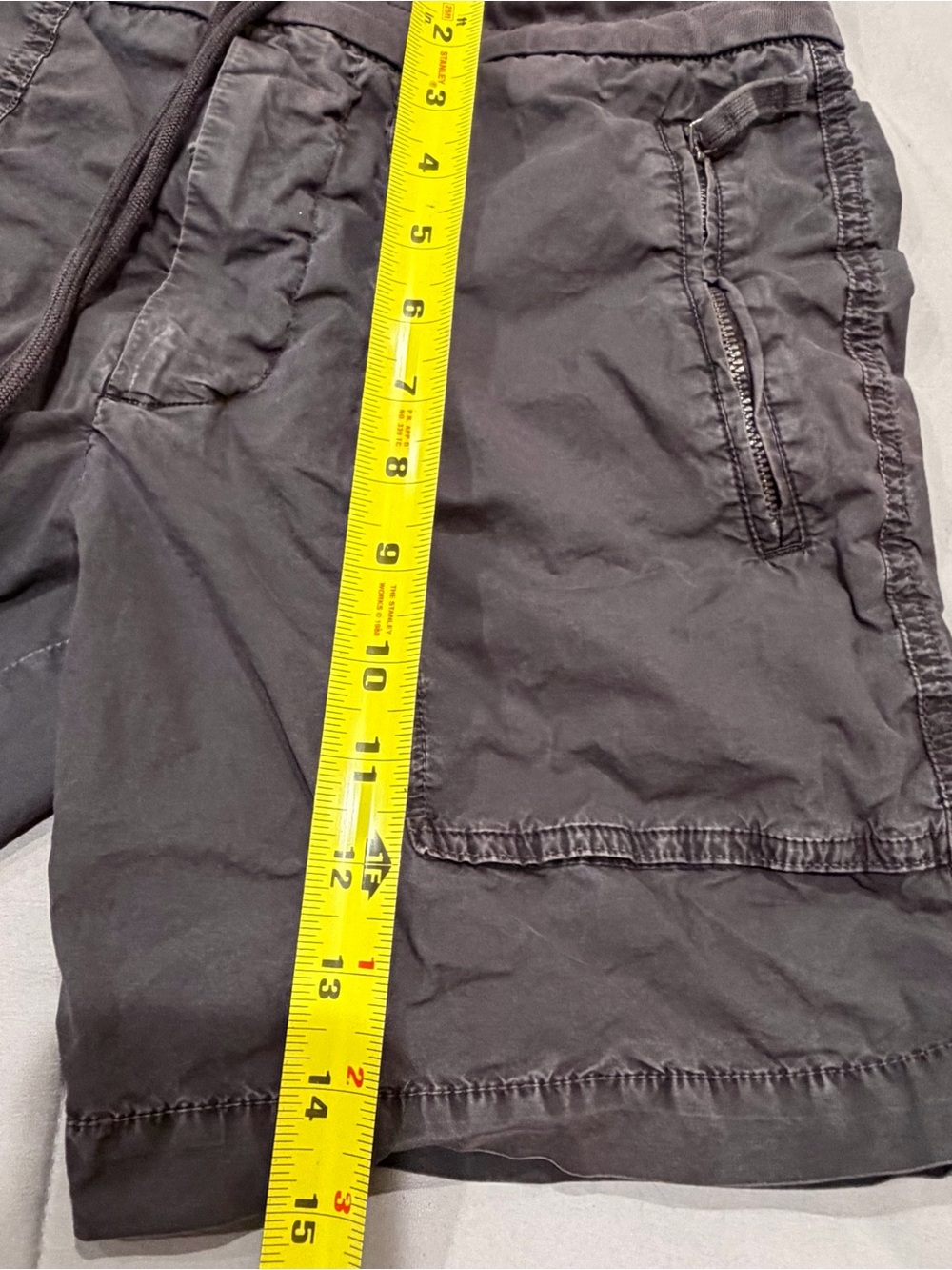James Perse Charcoal Gray Cargo Drawstring Shorts - Picture 9 of 9